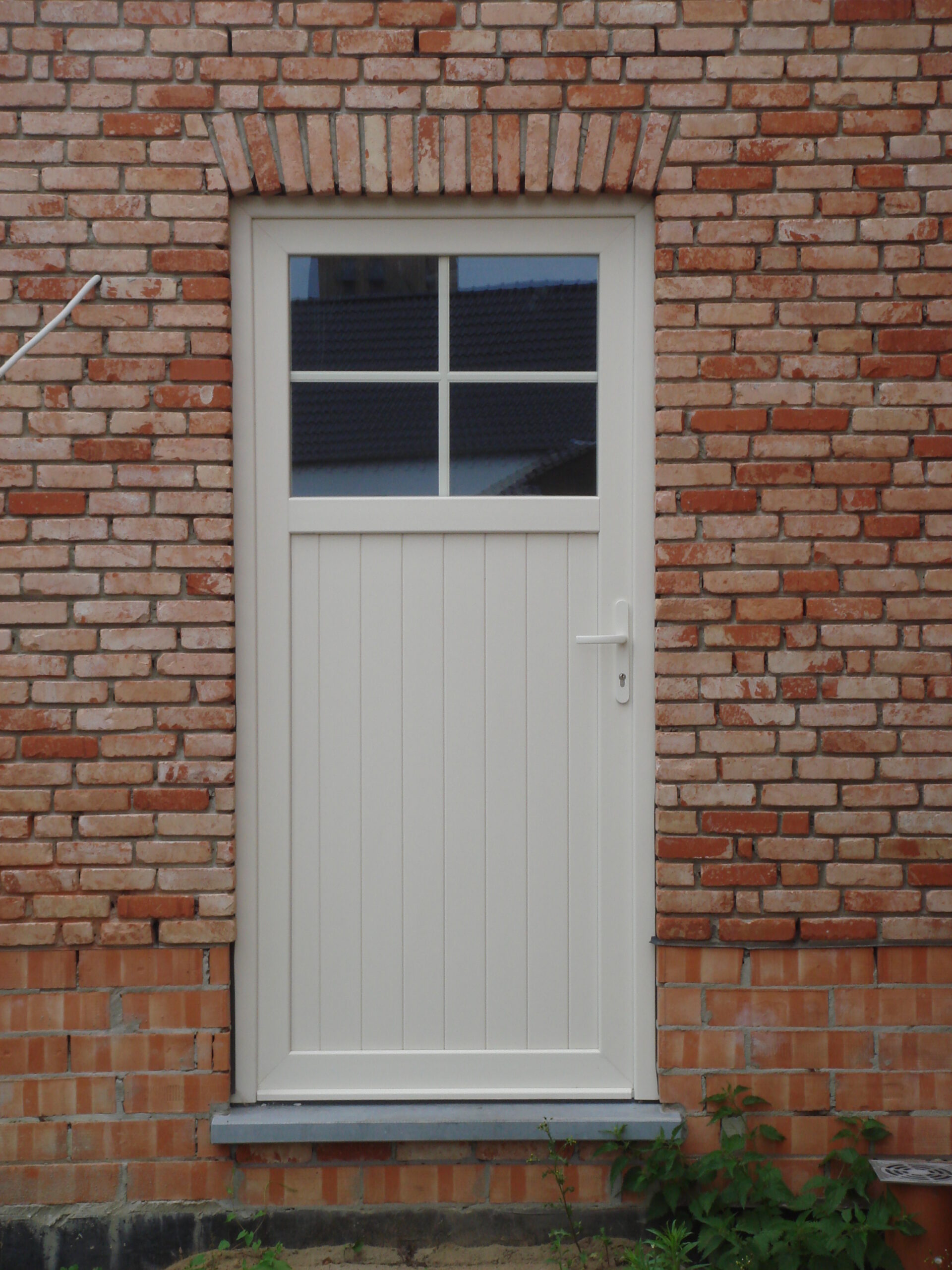 008 - Achterdeur met glas en planch&eacute;