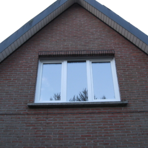 Vaste raam en draaikiepraam