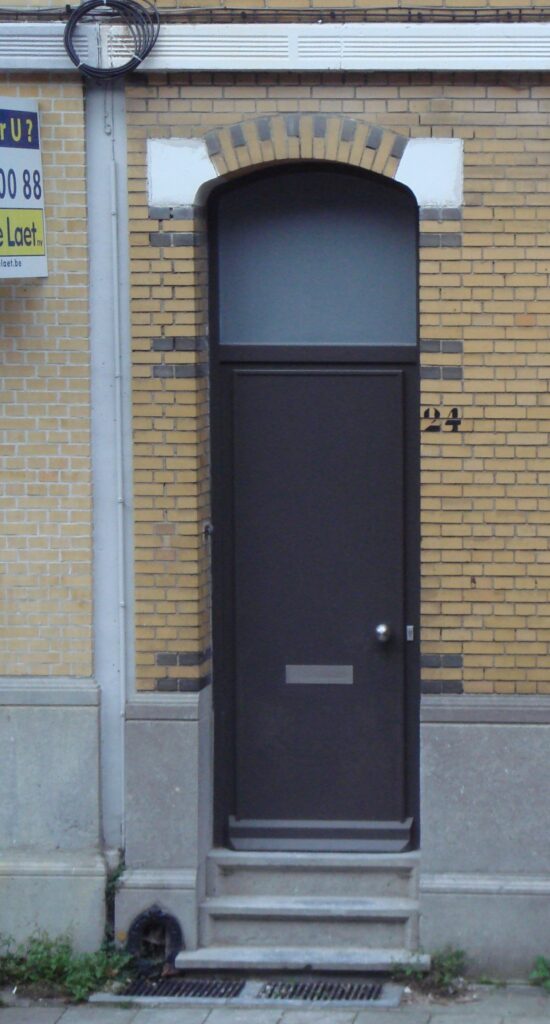 Voordeur in sapupira